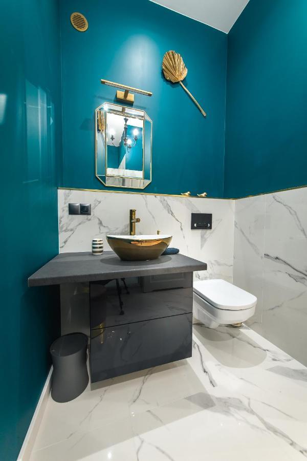 Golden Moonlight Apartment Жельона Гора Екстериор снимка